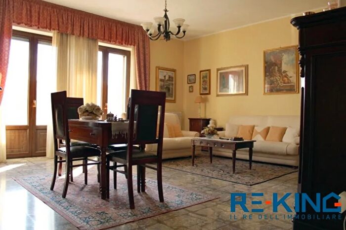 Casa con 7 locali in vendita in Taviano