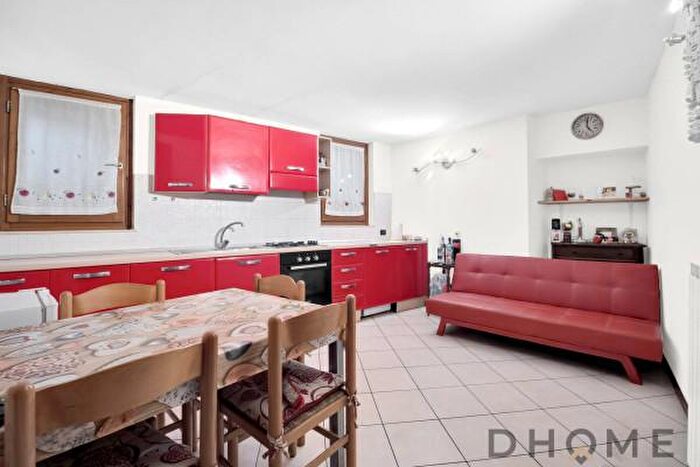 Appartamento bilocale in vendita in Piazza S Giorgio, Fiorano Al Serio