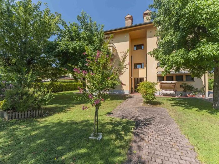 Appartamento bilocale in vendita in Via a Ferrari, Castello D'Argile
