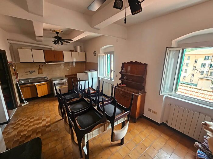 Appartamento trilocale in vendita in Ventimiglia