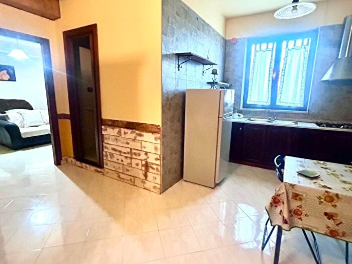 Appartamento monolocale in affitto in Via Grotta dell'Olmo, Licola Paese, Giugliano in Campania