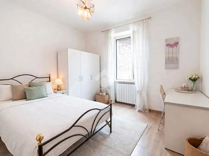 Appartamento trilocale in vendita in Via del Giglio, Viterbo