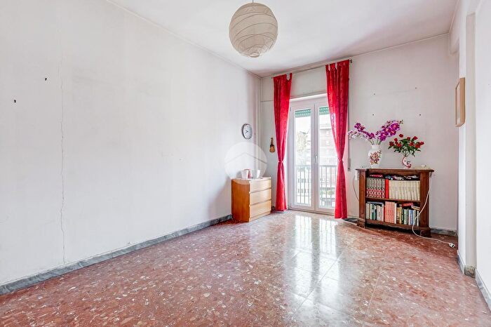 Appartamento bilocale in vendita in Via Monte Cervialto, Roma