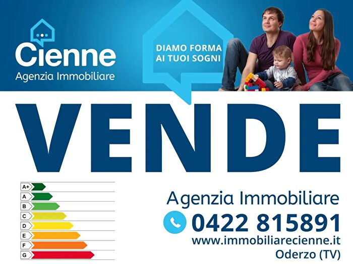 Casa con 8 locali in vendita in Portobuffole'