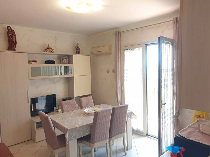 Appartamento bilocale in affitto in Via del Bosco, Centro, Mascalucia
