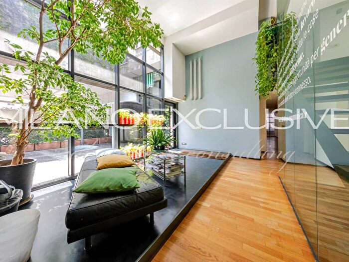 Casa con 6 locali in vendita in Via Paullo, Cadore, Milano
