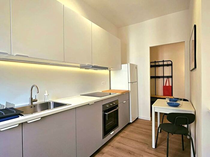 Appartamento bilocale in affitto in Via Asiago, Gorla, Milano