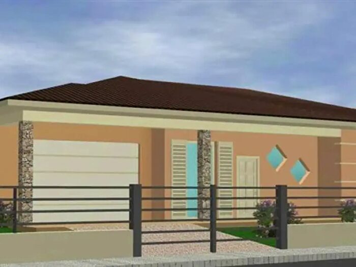 Casa quadrilocale in vendita in Via Artegna, Piacenza