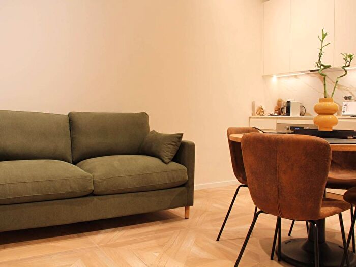 Appartamento bilocale in affitto in Via Gaetano Ronzoni, Ticinese, Milano