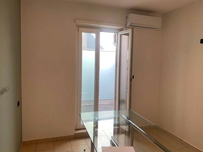 Appartamento trilocale in affitto in Via Camillo Corradini, Centro, Avezzano