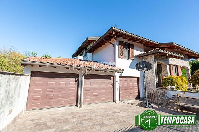 Casa quadrilocale in vendita in Via dei Platani, SantAngelo Lodigiano