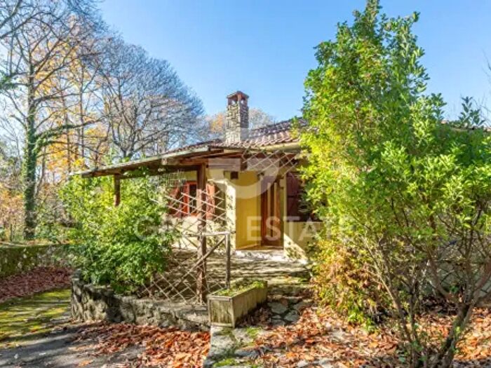 Casa con 6 locali in vendita in Arcidosso