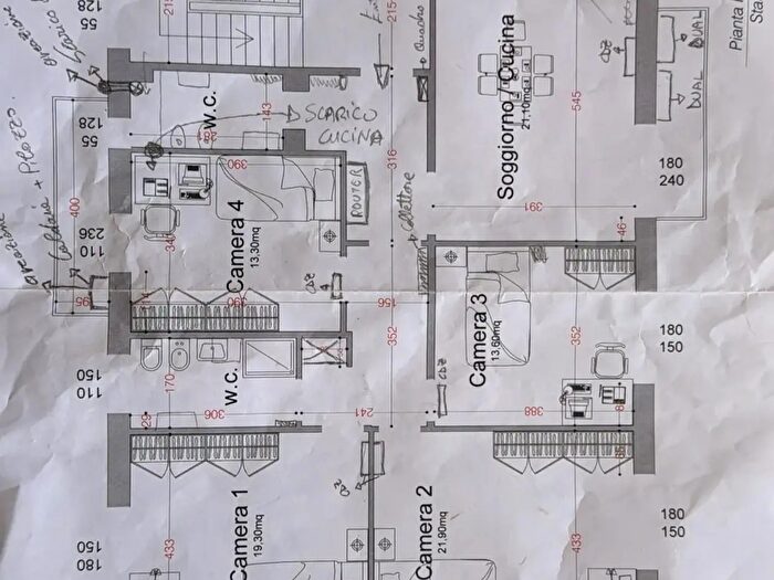 Appartamento con 5 locali in affitto in Pisa