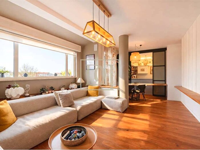 Appartamento trilocale in affitto in Via Morosini, Montenero, Milano