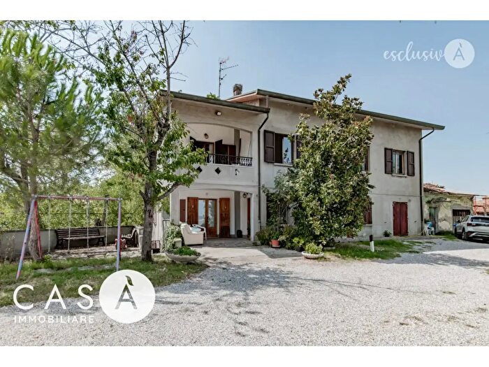 Casa con 5 locali in vendita in Strada della Collina, Meldola