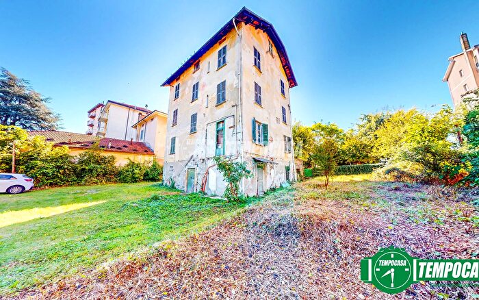 Case in Vendita e in Affitto - 2