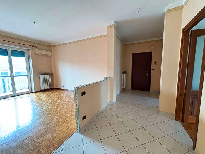 Appartamento trilocale in vendita in Via Agnelli, Pinerolo