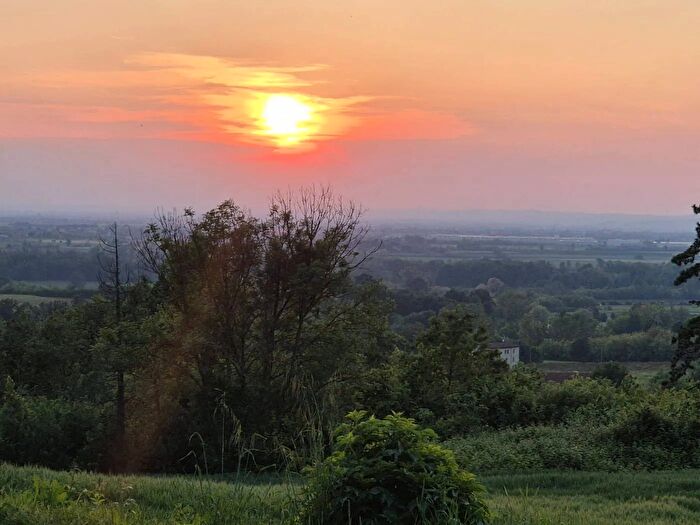 Casa con 5 locali in vendita in Via Tortona, Spineto Scrivia