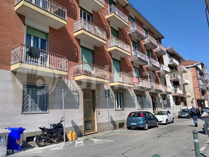 Appartamento trilocale in vendita in Via Enrico Toti, Beinasco