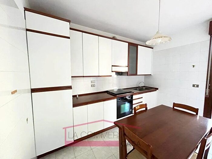 Appartamento con 5 locali in vendita in Treviso Zona Ovest, Mogliano Veneto