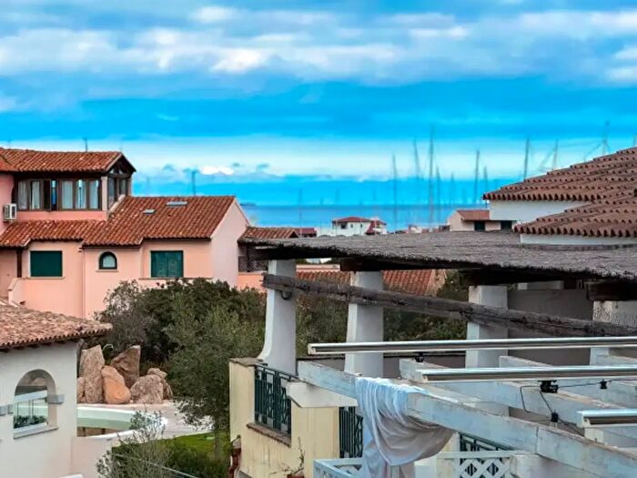 Appartamento bilocale in vendita in Via Porto Rotondo, Olbia