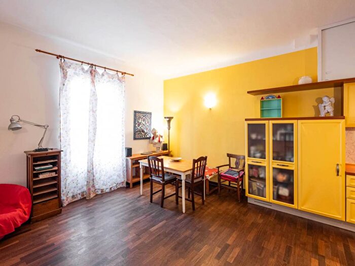 Appartamento trilocale in affitto in Via Panfilo Castaldi, Porta Venezia, Milano