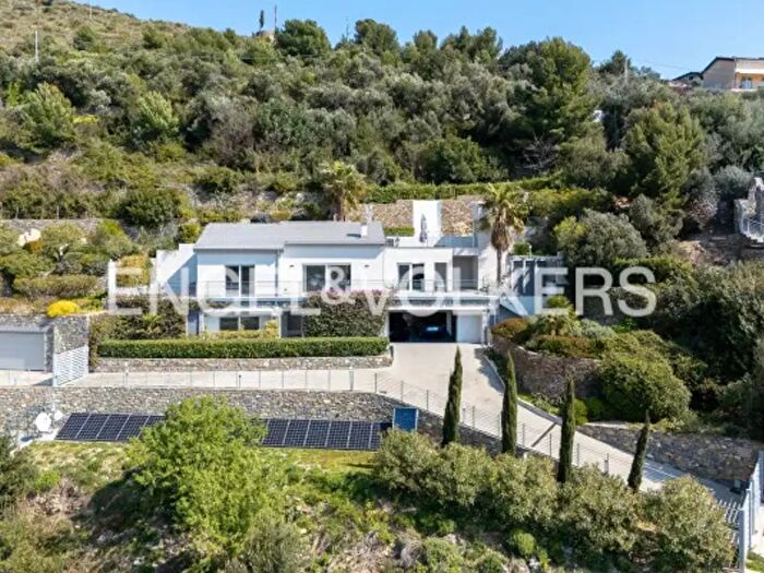 Casa con 5 locali in vendita in Regione Pegliano, Alassio