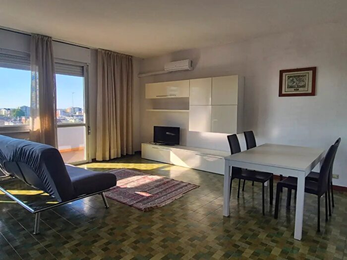 Appartamento quadrilocale in vendita in Via Guido Baccelli, Modena