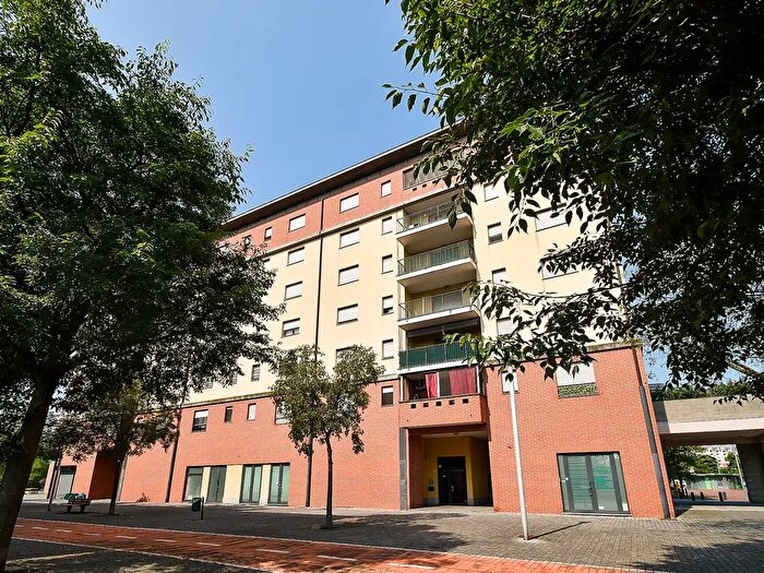 Appartamento trilocale in vendita in Piazza Michele Alboreto, Rozzano