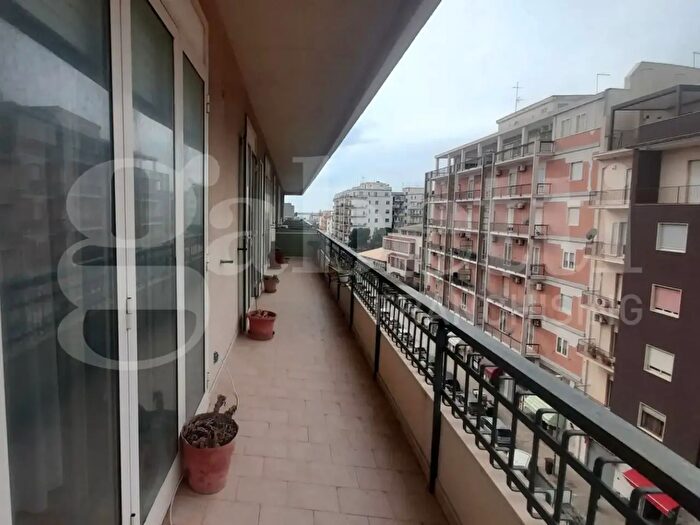 Appartamento con 5 locali in vendita in Siracusa