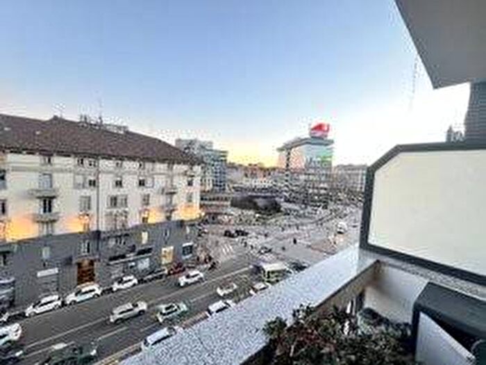 Appartamento bilocale in affitto in Via Andrea Costa, Pasteur, Milano