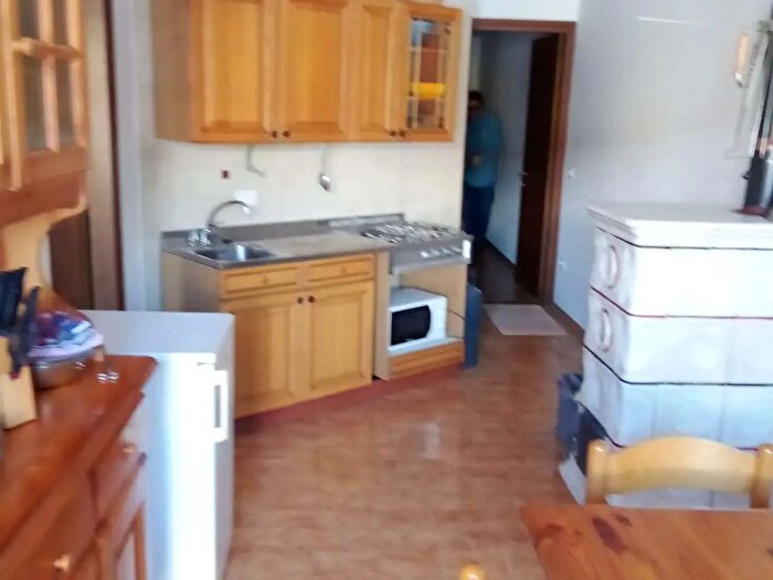Appartamento trilocale in vendita in Frazione Brozzi, Vallarsa