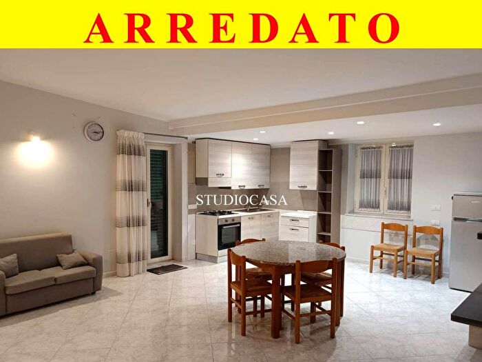 Appartamento trilocale in affitto in Tredici, Caserta