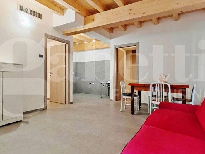 Appartamento trilocale in affitto in Via Circonvallazione Liberazione, Centro, San Giovanni in Persiceto