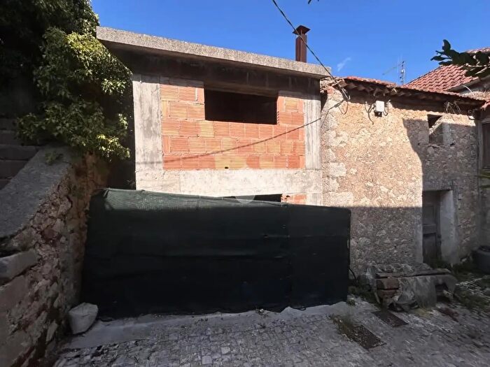 Casa quadrilocale in vendita in Via Il Colle, Atina