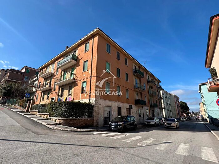 Appartamento trilocale in vendita in Via Vincenzo Tiberio Campobasso Cb, Campobasso