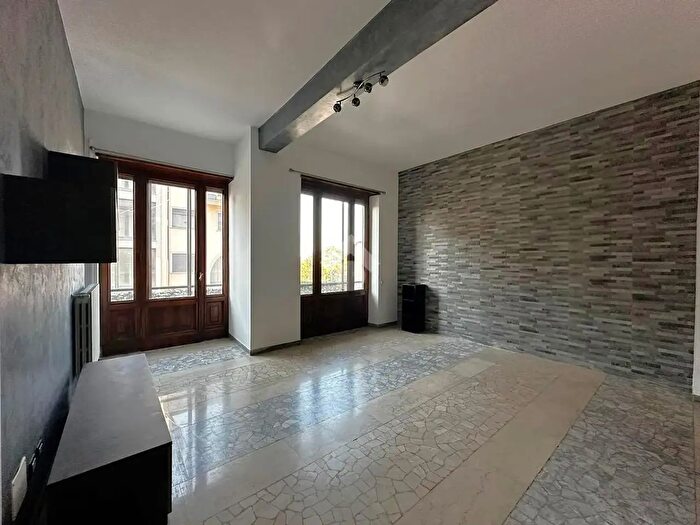 Appartamento trilocale in vendita in Viale Fiume, Viterbo