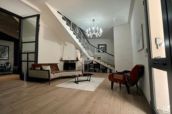 Appartamento quadrilocale in vendita in Via Giuseppe Verdi, Caserta