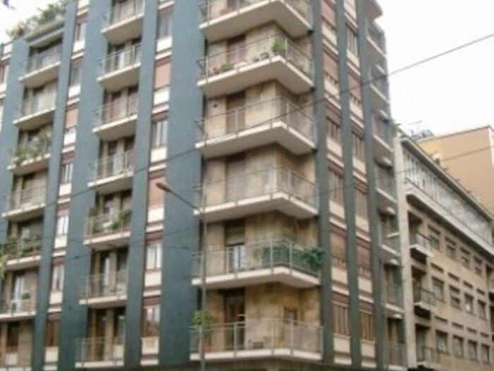 Appartamento con 6 locali in affitto in via locatelli, Centrale, Milano