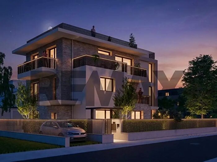 Appartamento con 6 locali in vendita in Sirmione