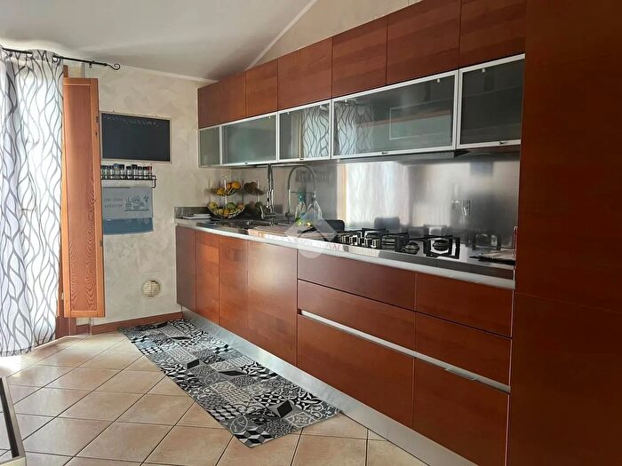 Appartamento trilocale in vendita in Via Giovanni Paolo II, Fara Gera DAdda