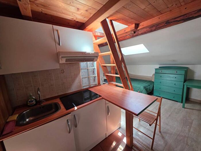 Appartamento monolocale in affitto in Viale Bligny, Bocconi, Milano