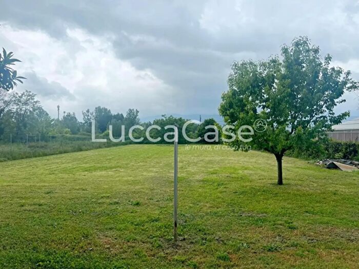 Casa con 5 locali in vendita in a della Chiesa, Capannori