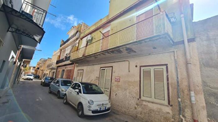 Casa con 5 locali in vendita in Via Beati Morti, Castelvetrano