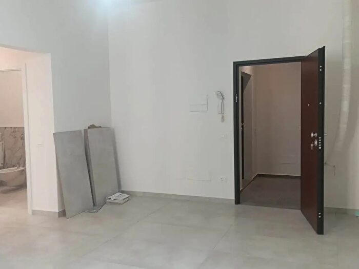 Appartamento trilocale in vendita in Firenze