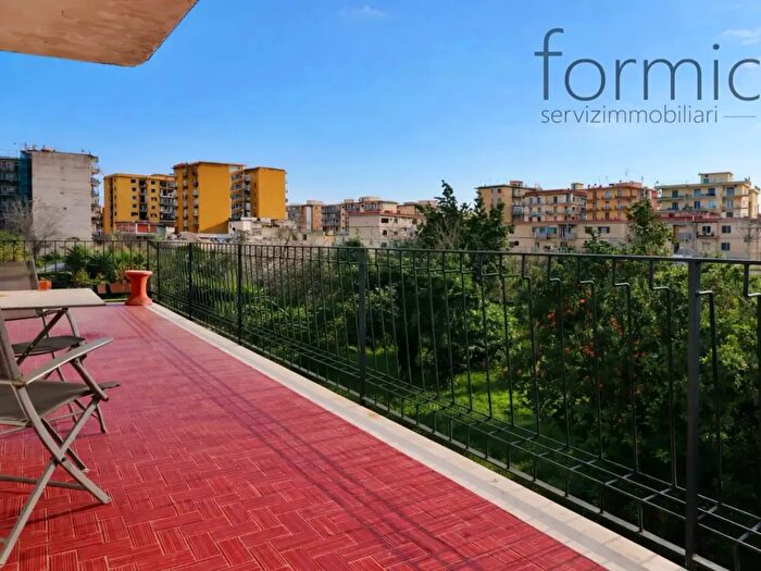 Appartamento con 5 locali in vendita in San Giorgio A Cremano