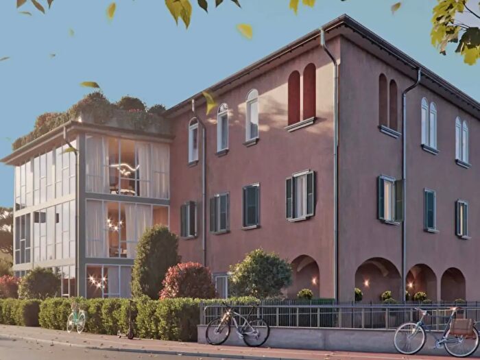 Appartamento quadrilocale in vendita in Via Teresa Bandettini, Lucca