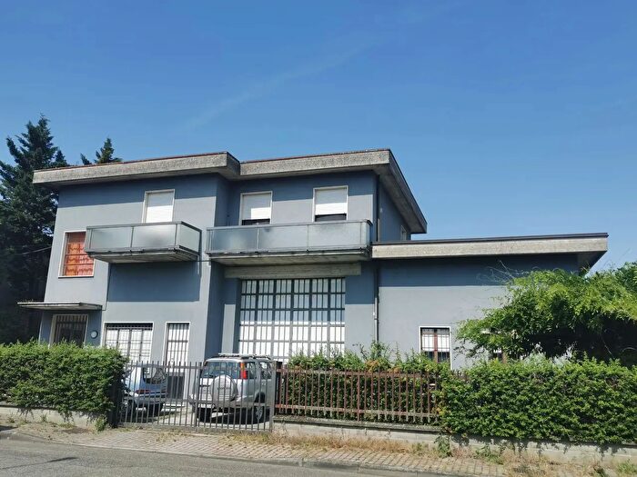 Casa quadrilocale in vendita in Via Repetti, Piacenza