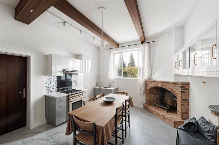 Casa con 6 locali in vendita in Località Castroncello, Castiglion Fiorentino