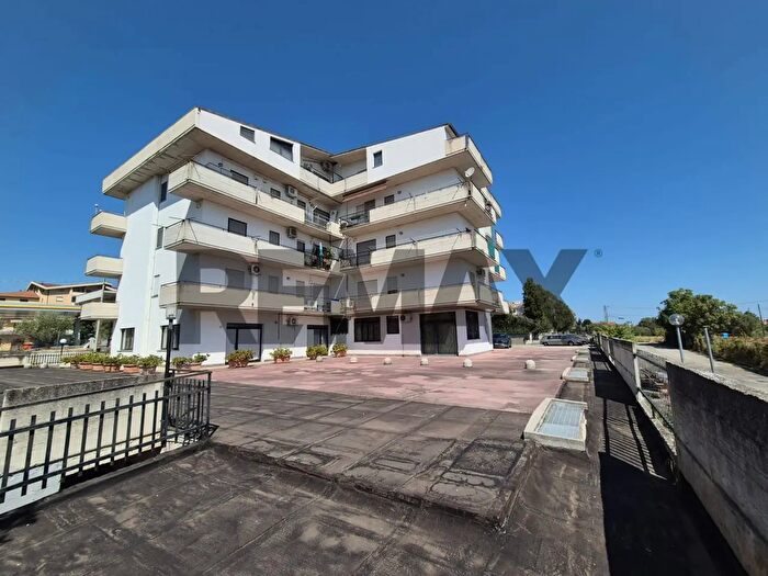 Appartamento con 5 locali in vendita in Via Maurizio Rosato, Lanciano